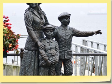 Gedenk-Bronzestatue von Annie Moore (nach VSA emigriert)