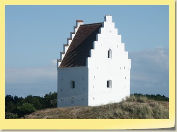 Die "Tilsandede" Kirche in Skagen / Dänemark