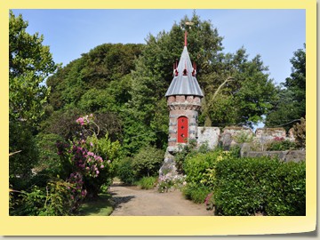 Garten der Seigneuri auf Sark (Kanalinsel, engl. Kronbesitz)