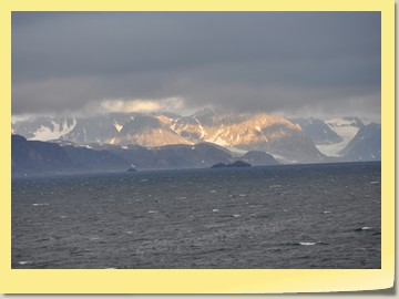 Erster Blick auf Spitzbergen