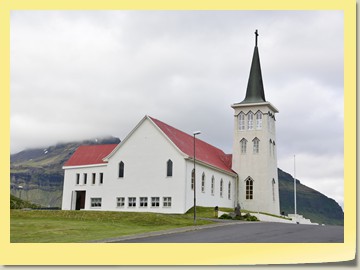 Kirche von Grundarfjörður, geweiht 31.7.1966