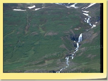 Wasserfall des Fjarðará-Flusses bei Seyðisfjörður / Island