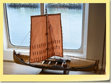 Modell eines alten Fischerbootes