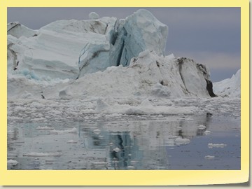 "Kalben" eines Eisberges