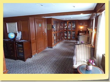 Kaminzimmer - Biblothek