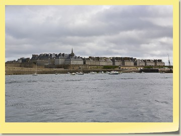Einfahrt Saint - Malo
