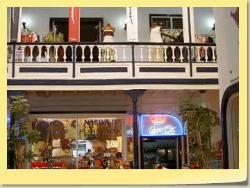 Blick ins Cafeehaus in Arrecife auf Lanzarote